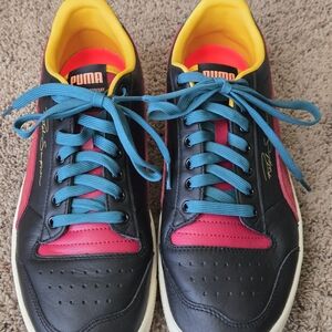 Puma Men's Black and Pink Sneakers